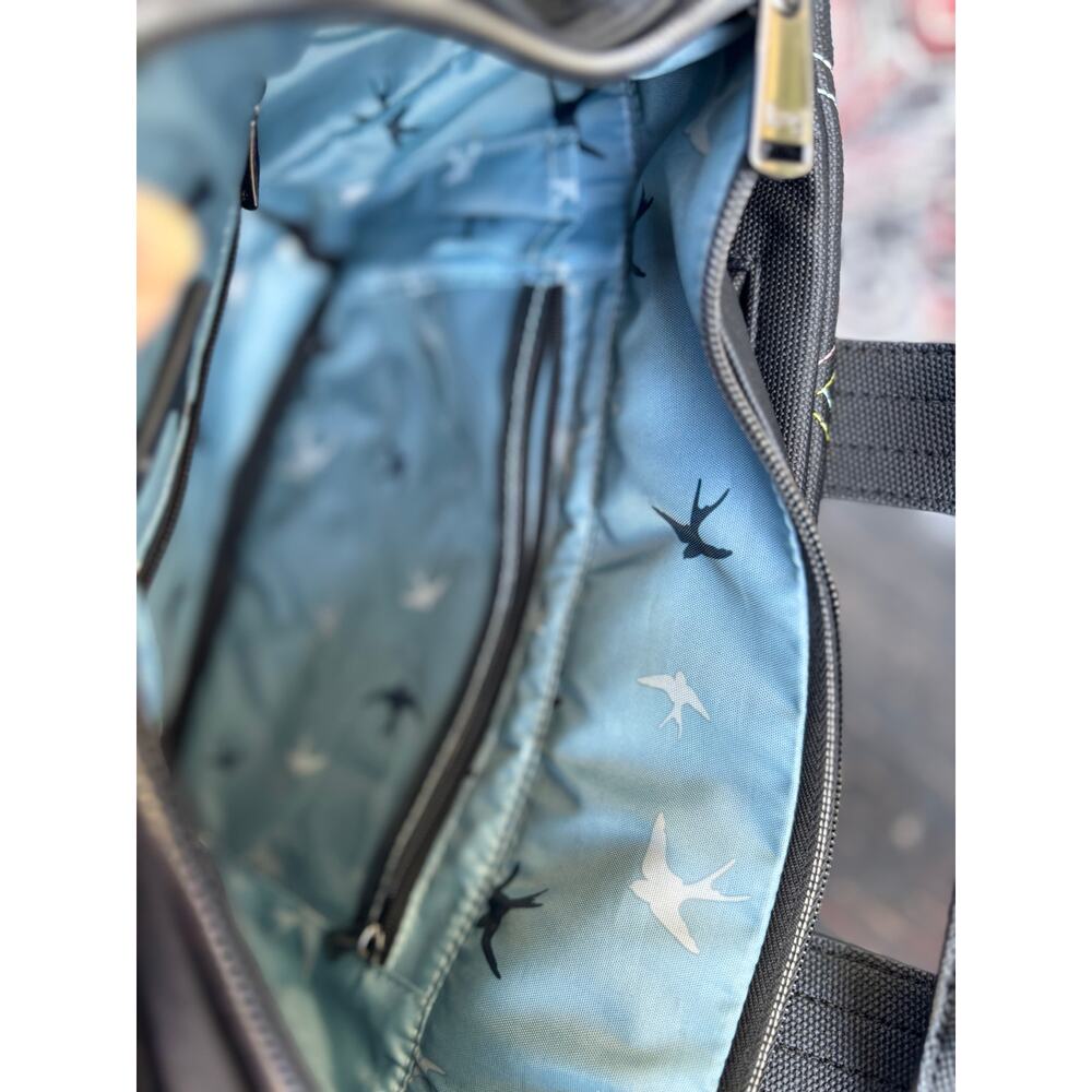 lug Dory VL Black with Ice Pop Stitching - Picture 9 of 11